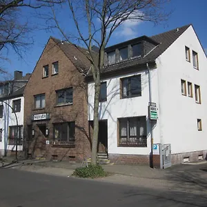 Waldesruh 2*, Düsseldorf Deutschland